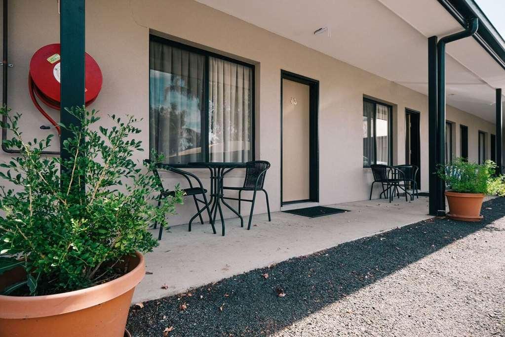 Artesian Spa Motel Moree Bagian luar foto